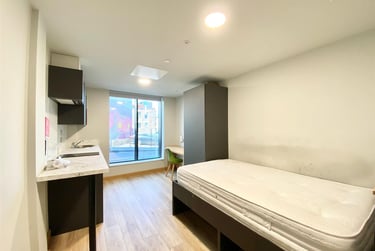 1 bed studio, 21 Heathcoat Street, Hockley, Nottingham, NG13AF - Image 2